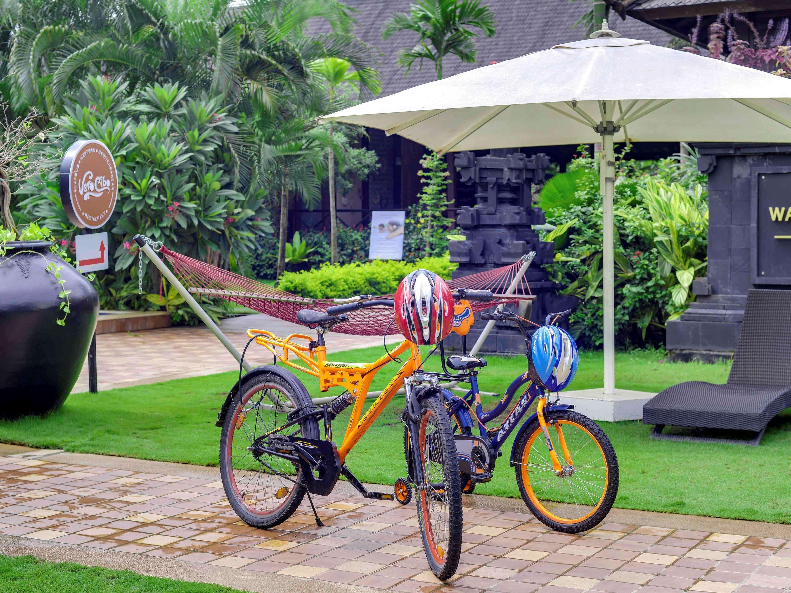 Novotel Goa Resort & Spa Candolim Zewnętrze zdjęcie Bicycle at the hotel